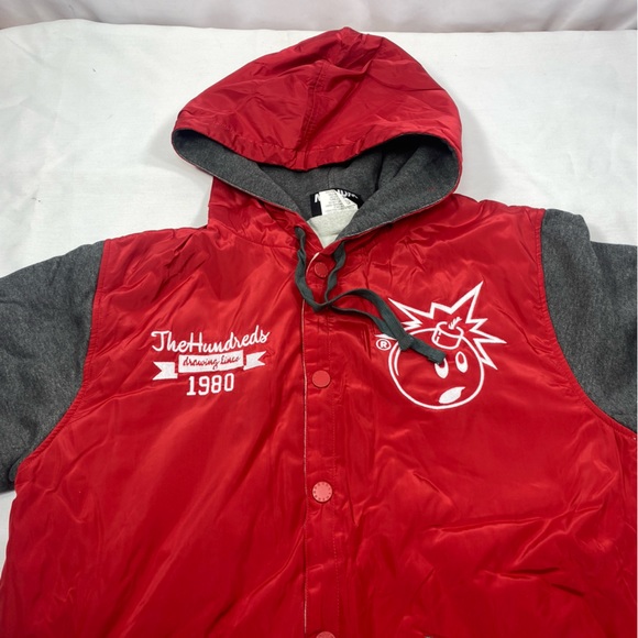 The Hundreds Drawing Lines 1980 Varsity Jacket Letterman Red Nylon Gray Fleece M - Picture 4 of 8